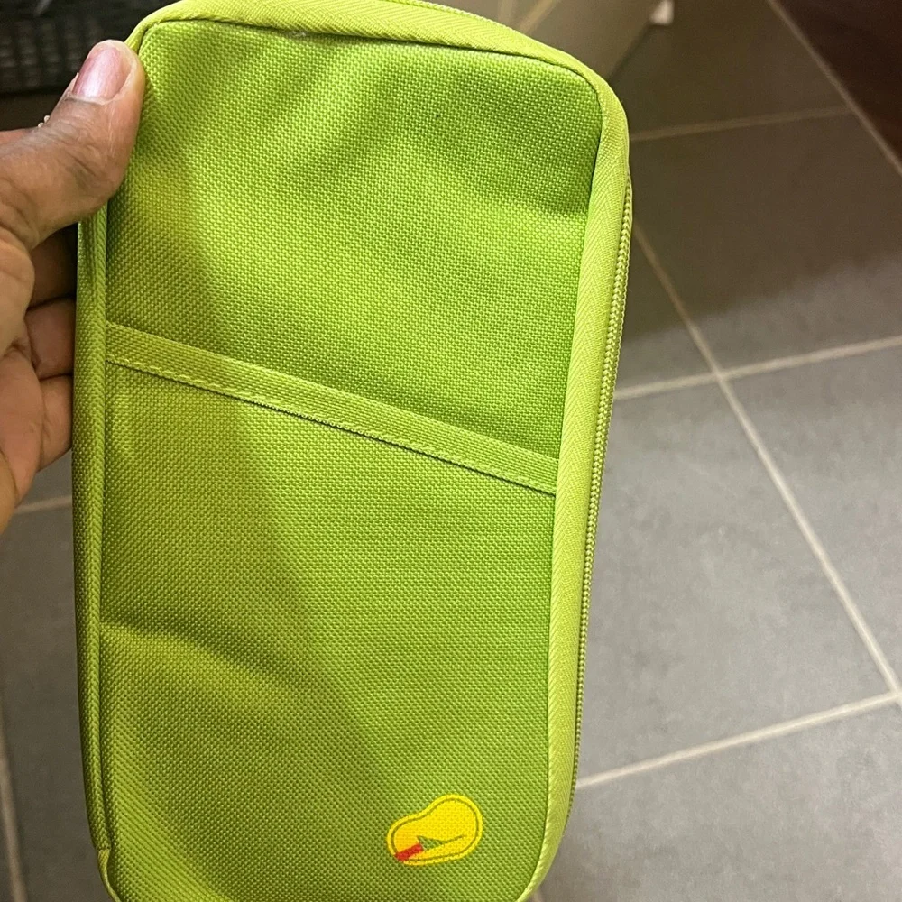 Gearonic Travel Passport Credit ID Card Cash Organizer Wallet Purse Holder Case